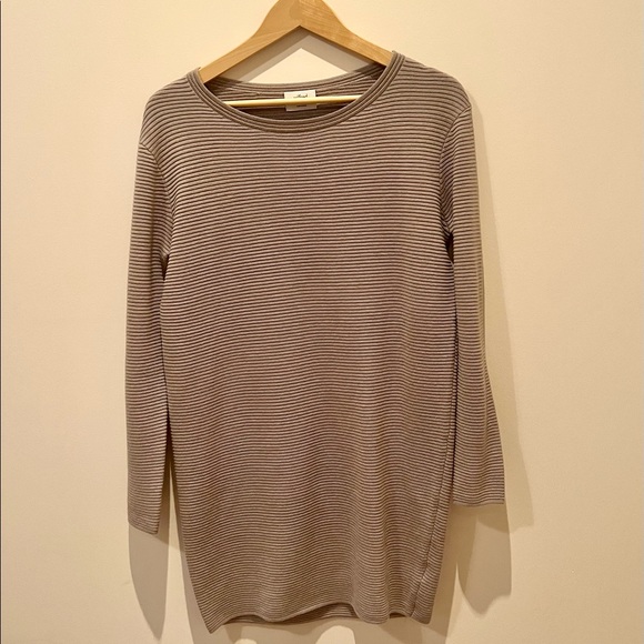 Aritzia Wilfred Campanule Dress in Taupe - Picture 3 of 4